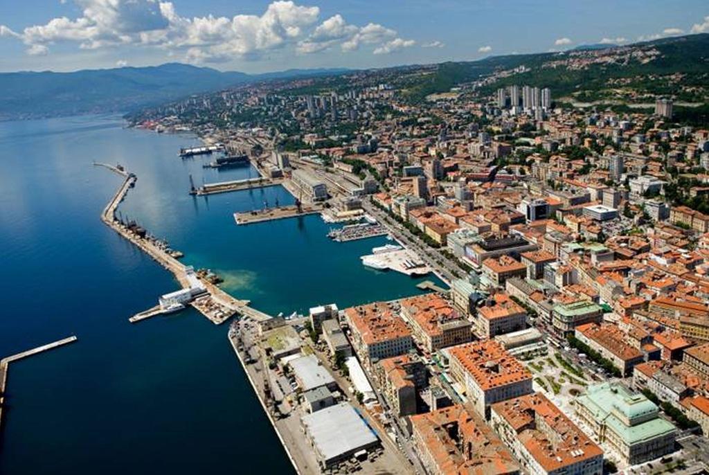 Apartment Mala Tajna Rijeka Ngoại thất bức ảnh